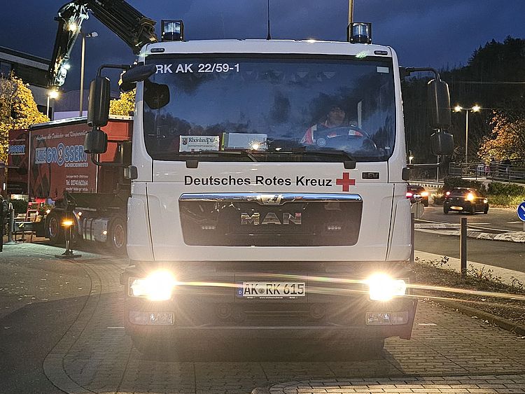 Gerätewagen Sanität (GW-SAN) beim Barbarafest 2025