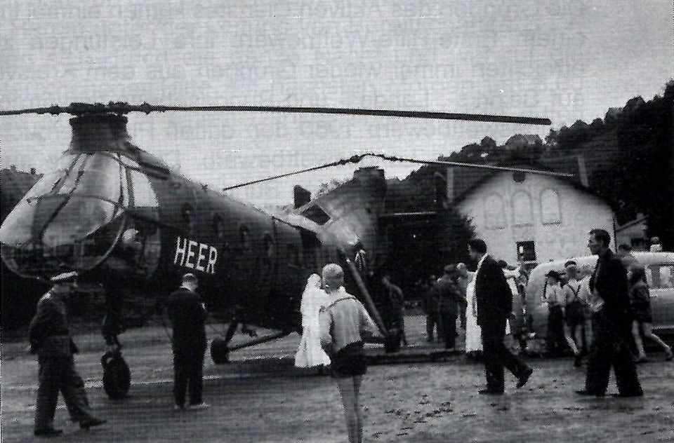 1.Hubschraubereinsatz_im_Kreis Hubschraubereinsatz Fünf Verletzte nach Staubexplosion in Scheuerfeld