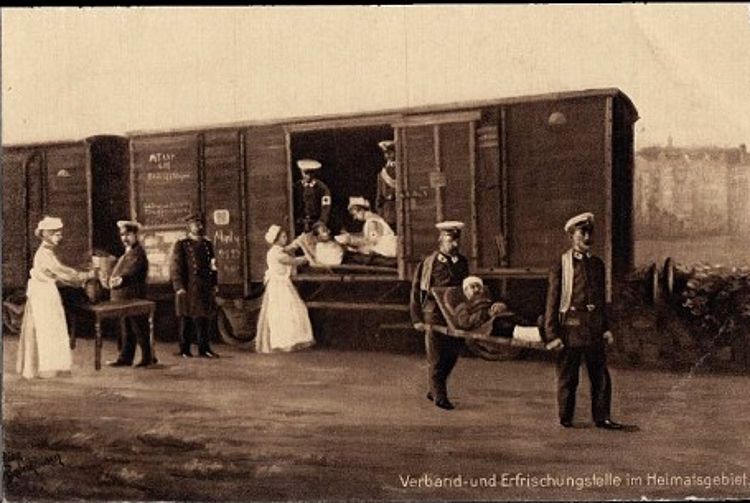 Bahnhof, Transport Verletzter durch Sanitätskolonne